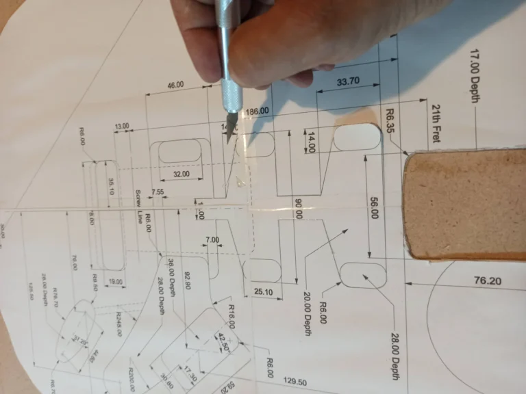 Disegno corpo strumento