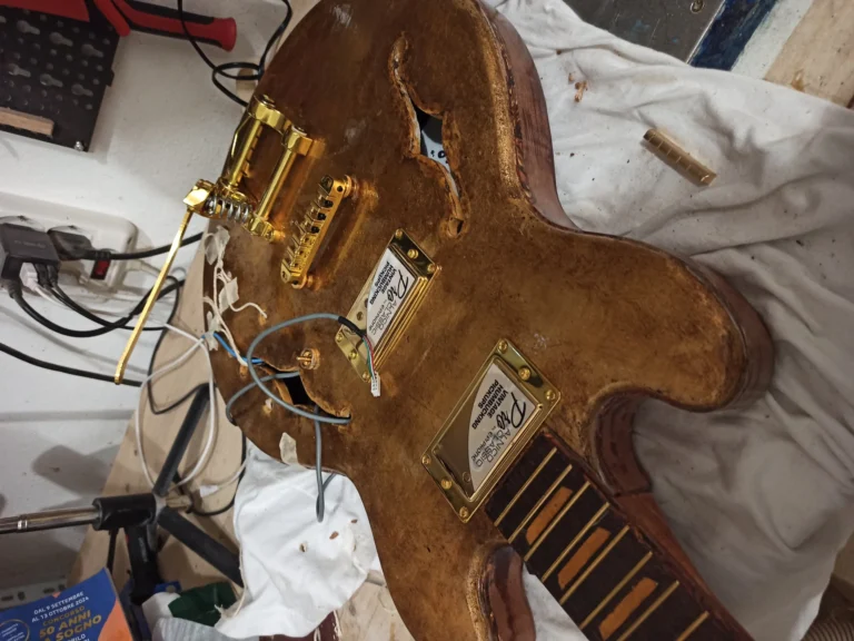 Es339 assemblaggio corpo chitarra