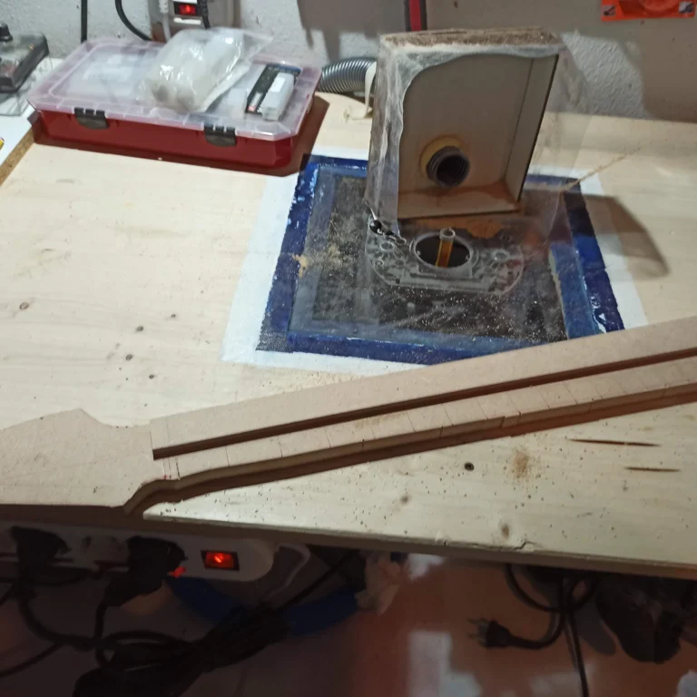 Fresatura manico router