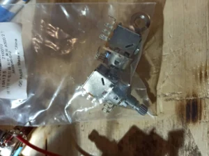 installazione pickup potenziometri componenti img 01