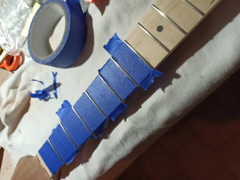 Mascheratura tastiera nastro blu