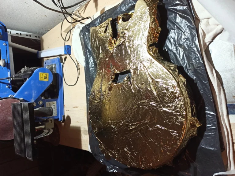 Preparazione corpo foglia oro