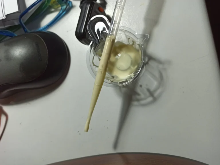 Preparazione corpo liquido goccia