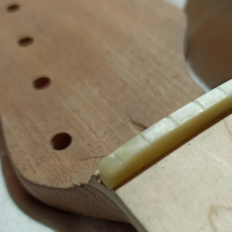 preparazione manico nut legno img 01