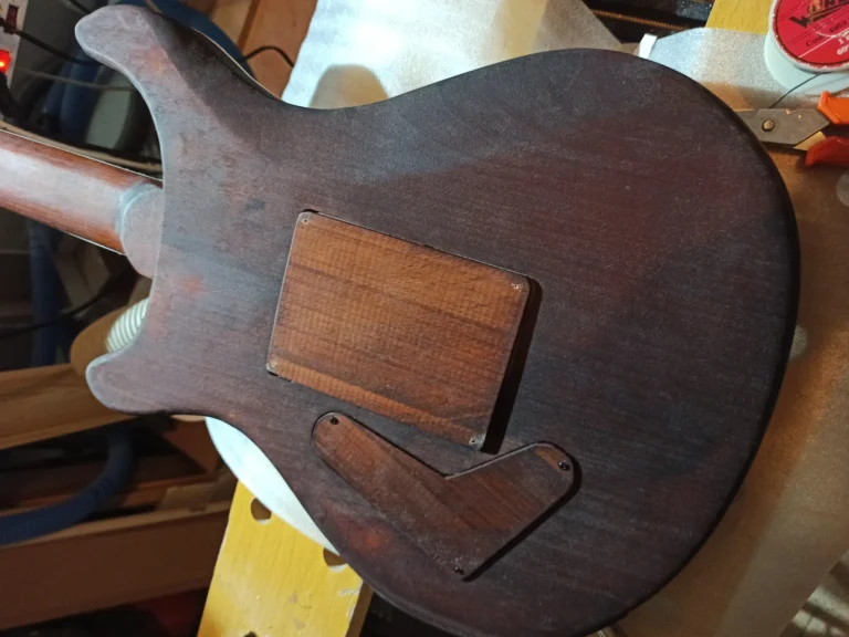 Prs levigatura corpo legno